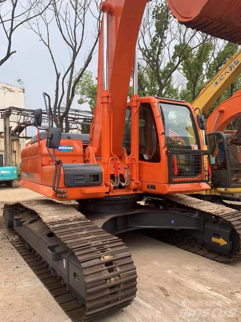 Doosan dx300 Raupenbagger