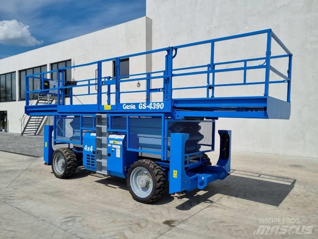 Genie GS 4390        P478 Scheren-Arbeitsbühnen