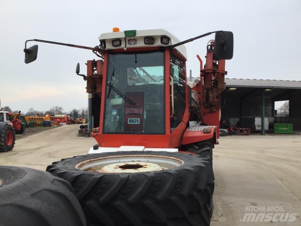 Bateman RB25 SPRAYER Selbstfahrende Sprühgeräte