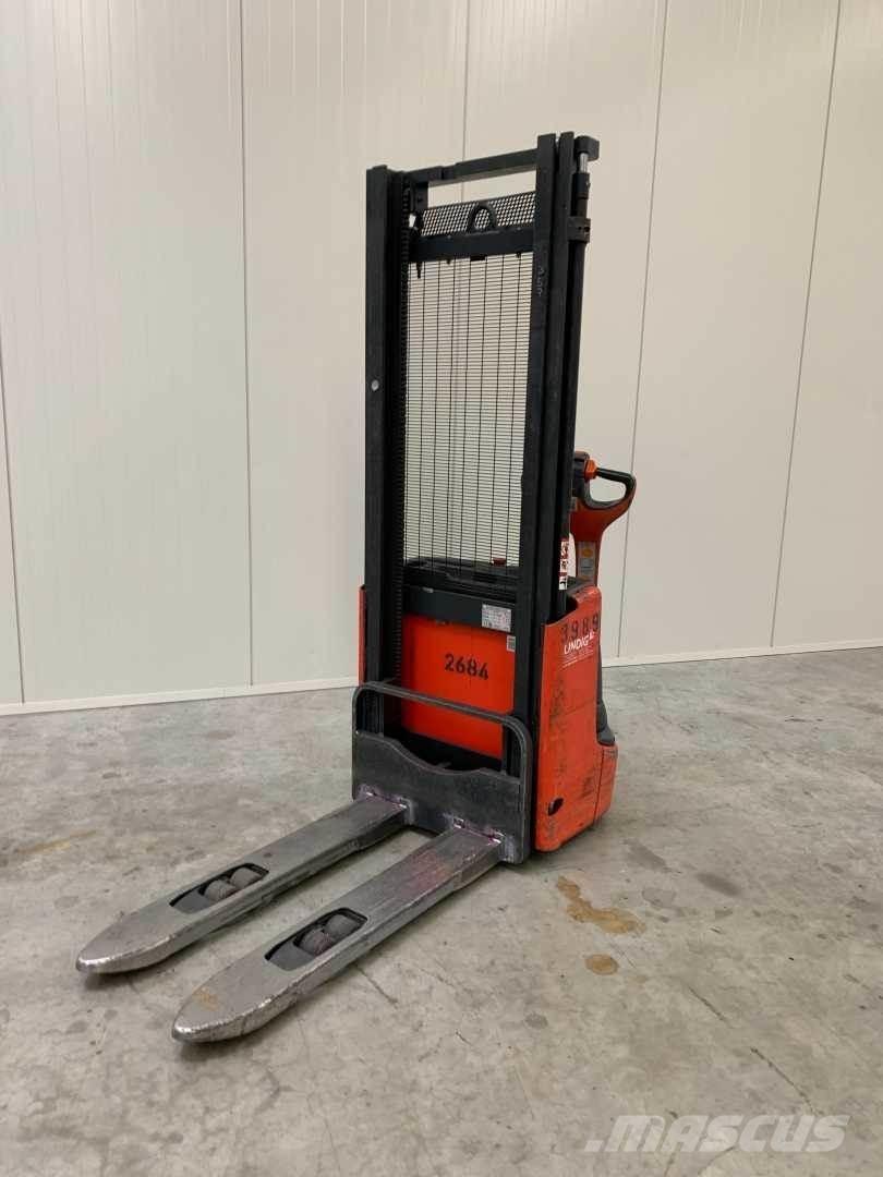 Linde L12 Selbstfahrstapler