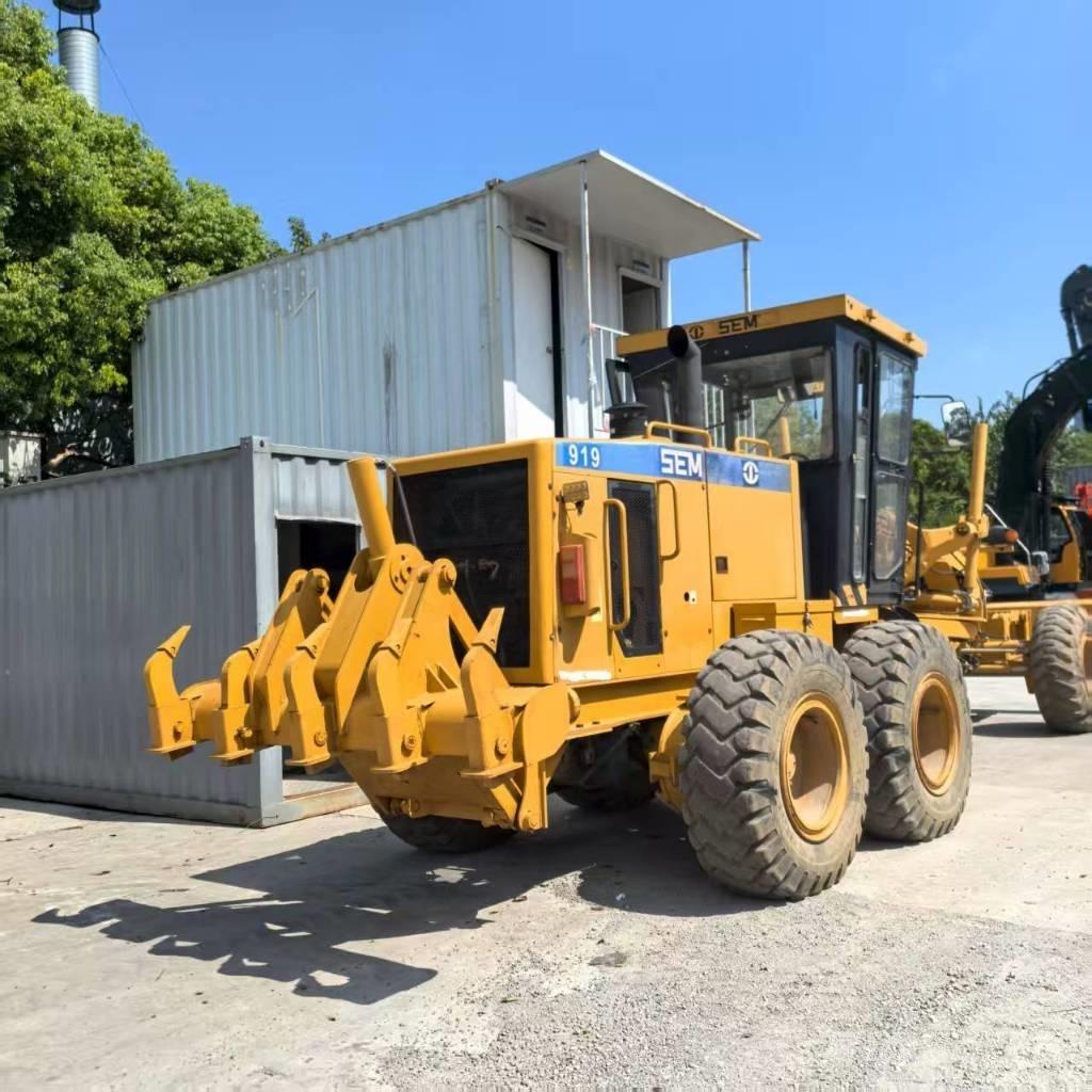SEM 919 Grader