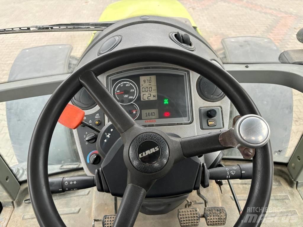 CLAAS Arion 640 Traktoren