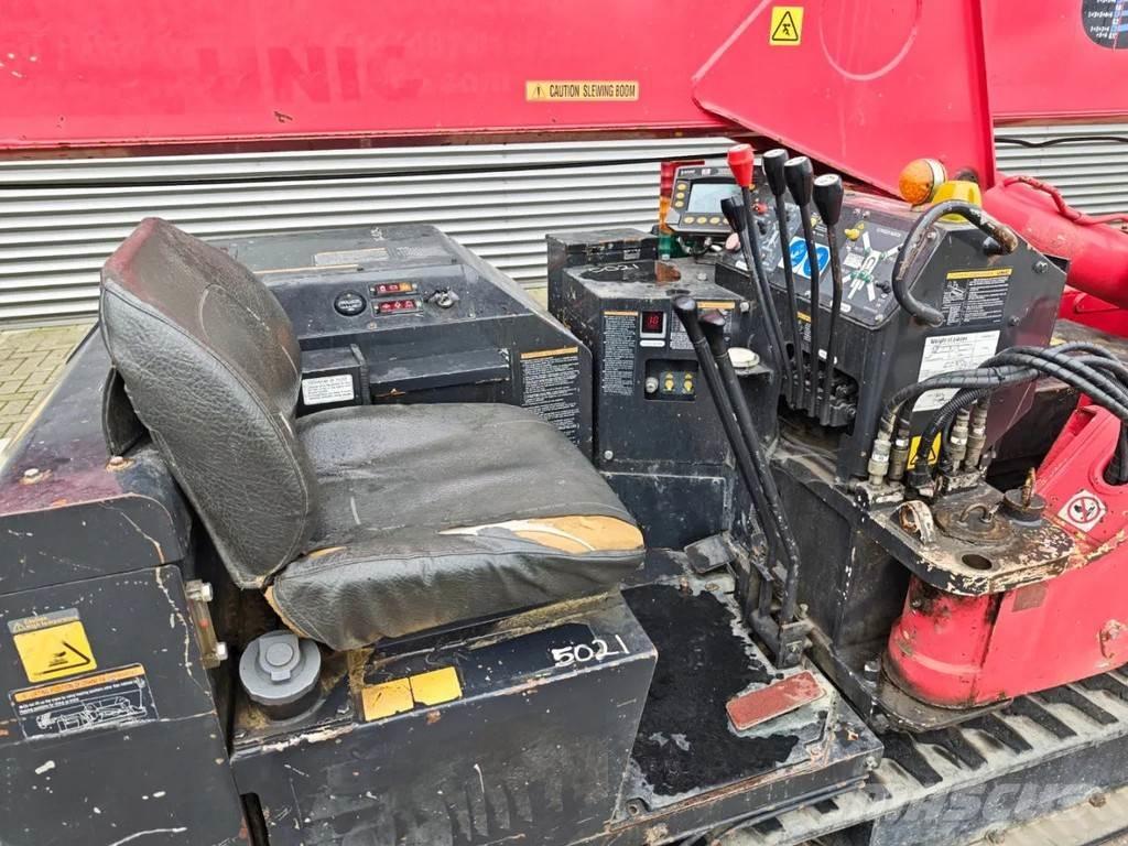 Unic URW 506 CDE Raupenkrane