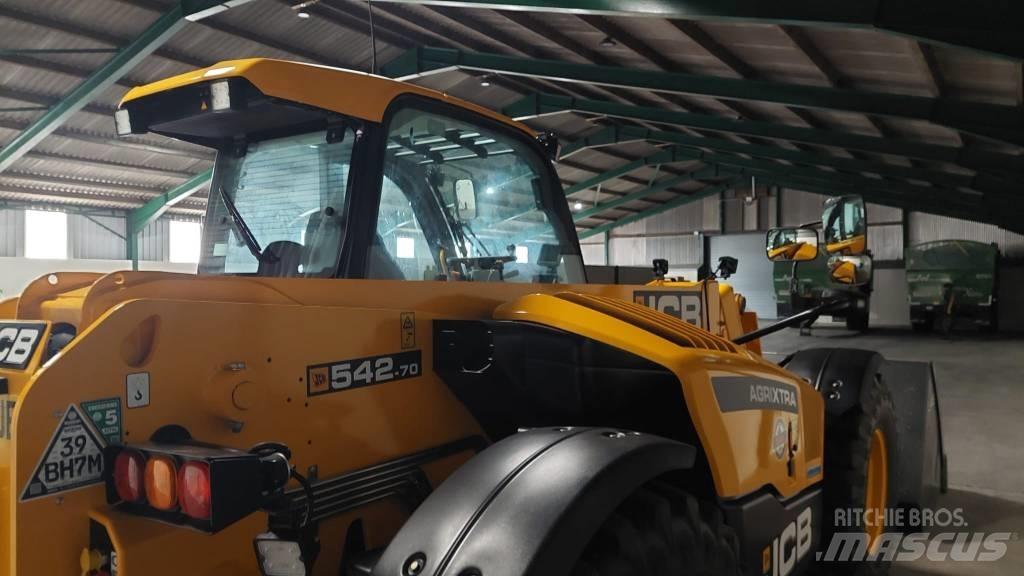 JCB 542-70 Agrixtra Teleskoplader für Landwirtschaft