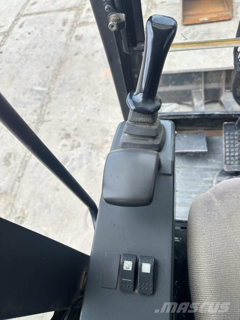 CAT 302.5 Minibagger < 7t