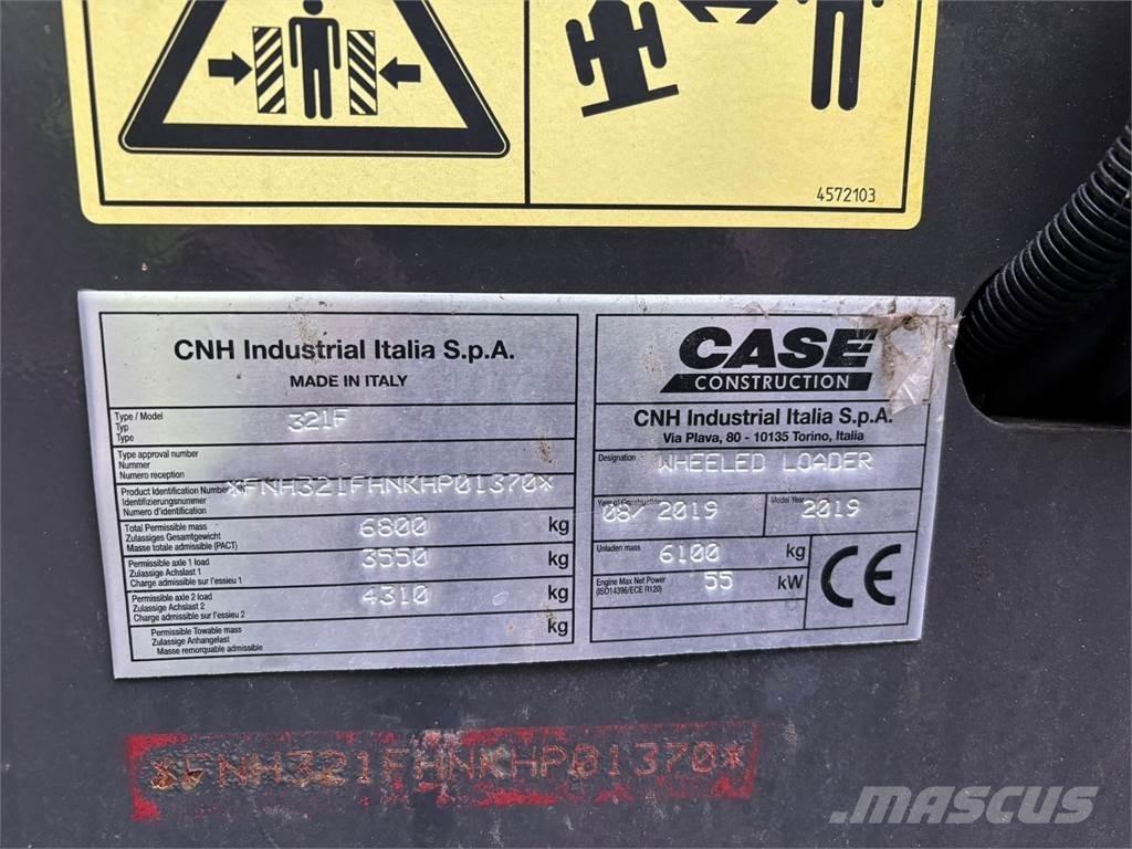 CASE 321f Radlader