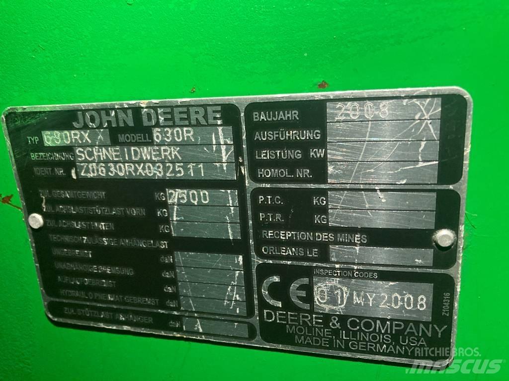 John Deere S690I Mähdrescher
