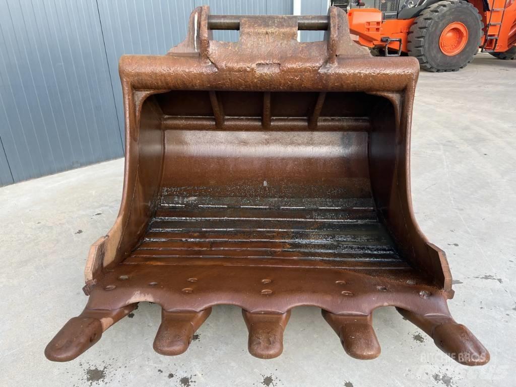 OilQuick OQ90 Schaufeln