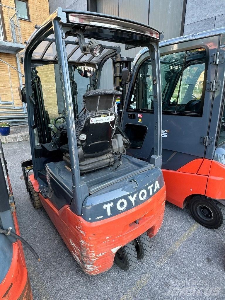 Toyota 8FBE20T Elektrostapler