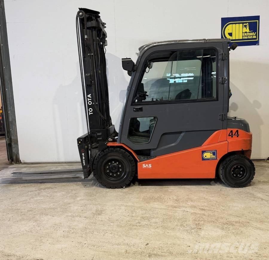 Toyota truck 8FBMT45 Elektrostapler