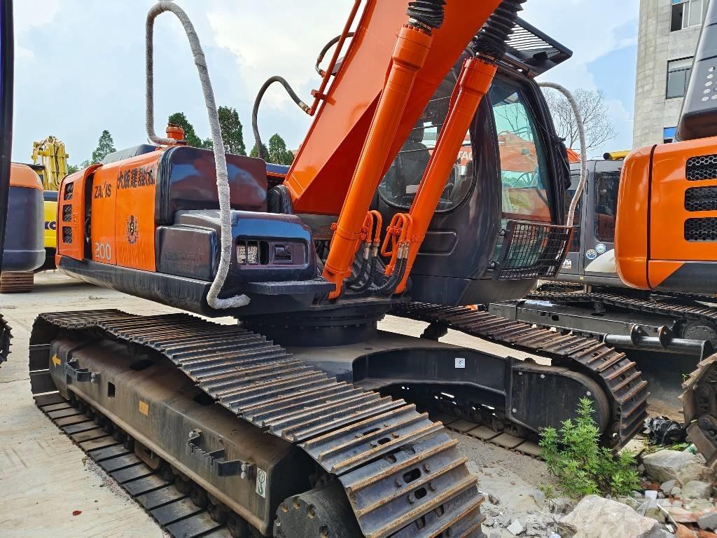Hitachi ZX 200 Raupenbagger