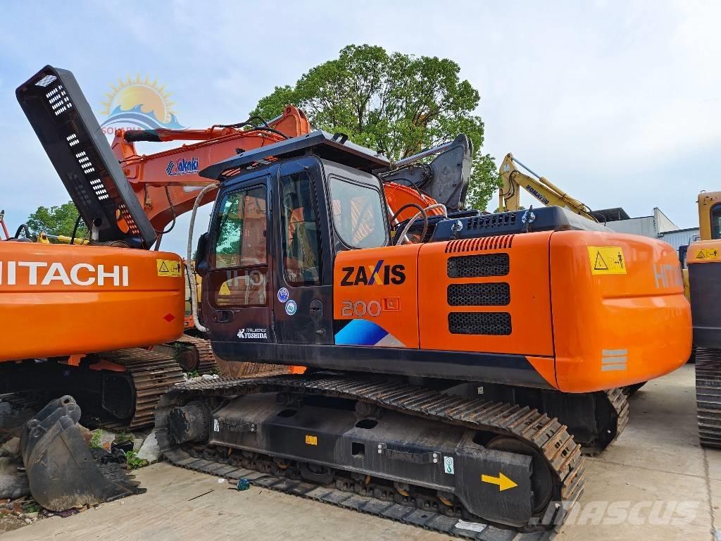 Hitachi ZX 200 Raupenbagger