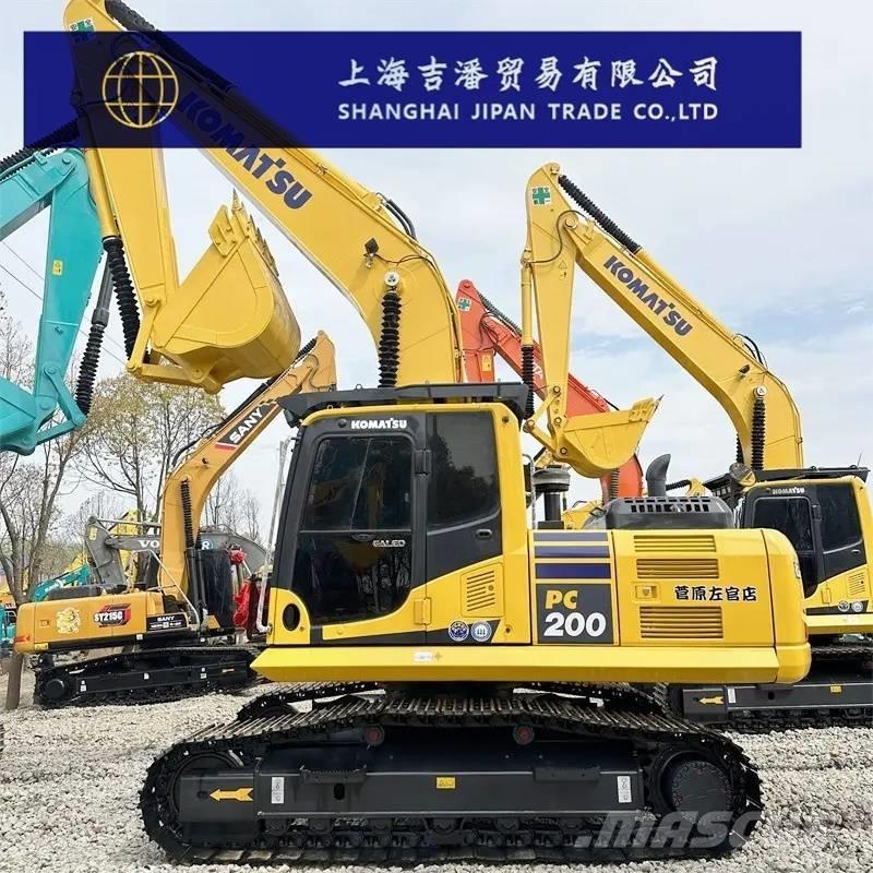 Komatsu PC 220-8 Raupenbagger