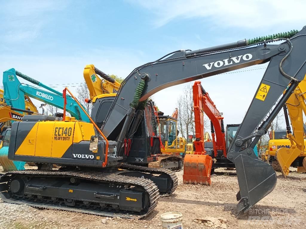 Volvo EC 140 Midibagger  7t - 12t