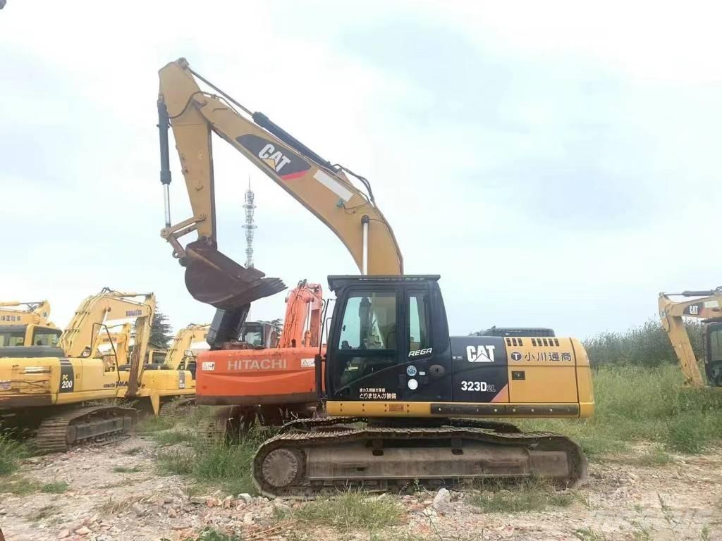 CAT CAT323D Raupenbagger