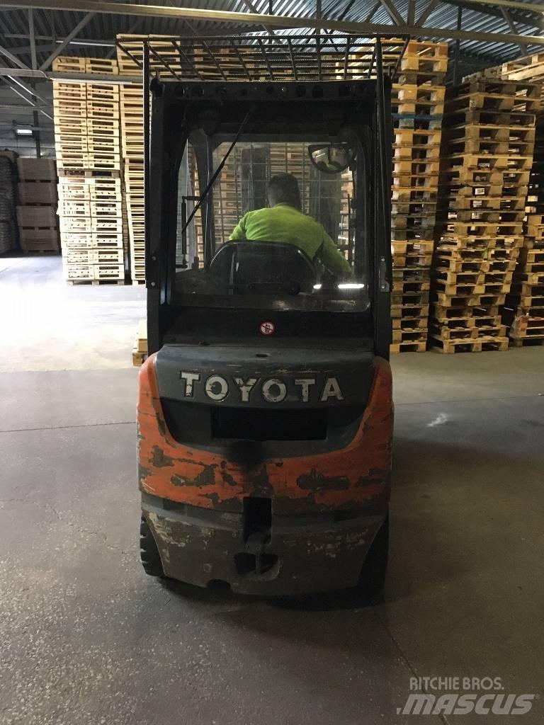 Toyota 8FDF18 Dieselstapler