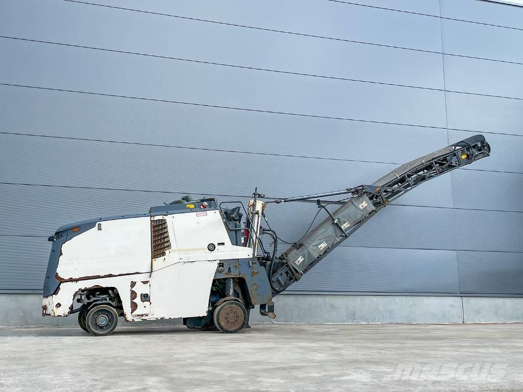 Wirtgen W 50 RI Asphaltfräsen