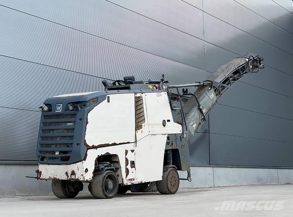 Wirtgen W 50 RI Asphaltfräsen