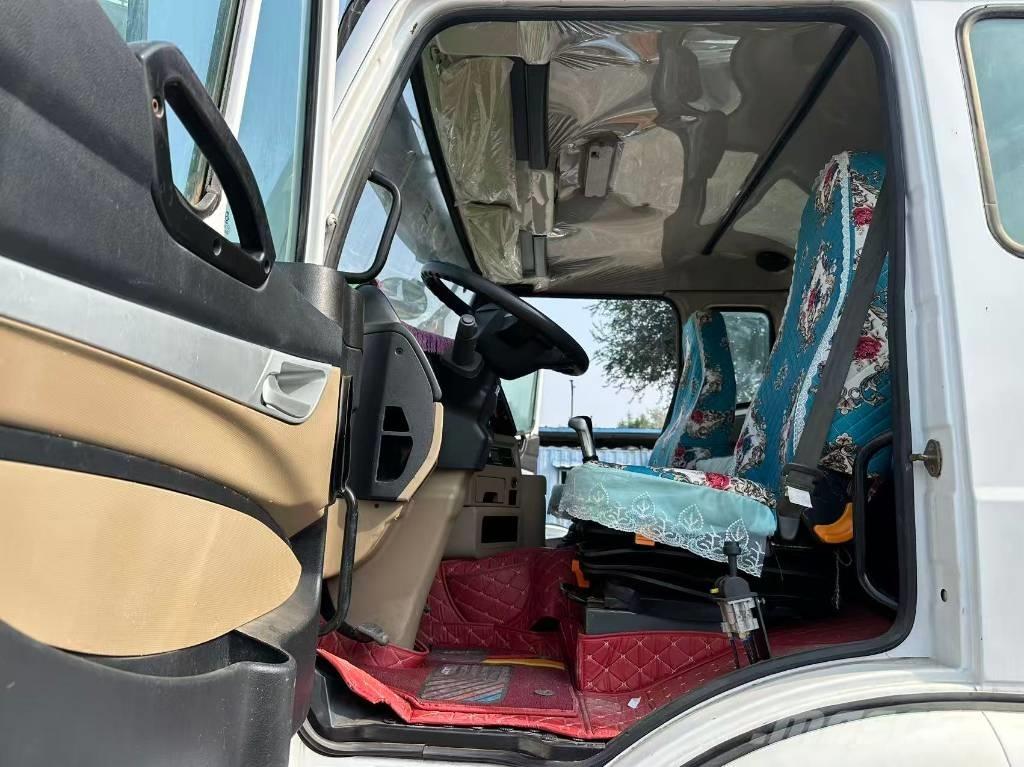 Sinotruk HOHAN 400HP Kipper