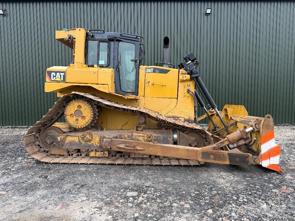 CAT D 6 T LGP Bulldozer