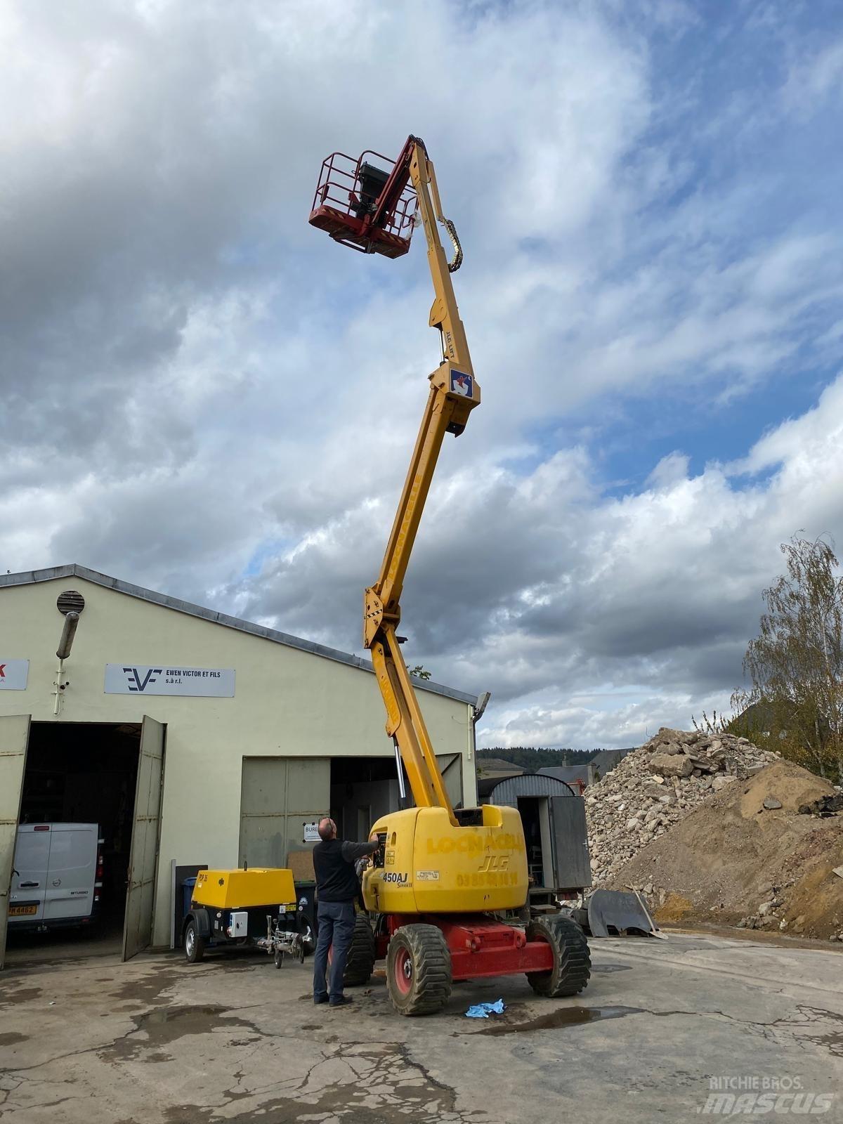 JLG 450 AJ II Gelenkteleskoparbeitsbühnen