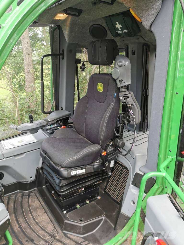 John Deere 1110G Forwarder
