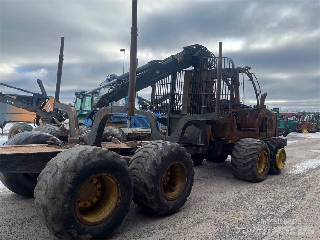 John Deere 1110E Forwarder