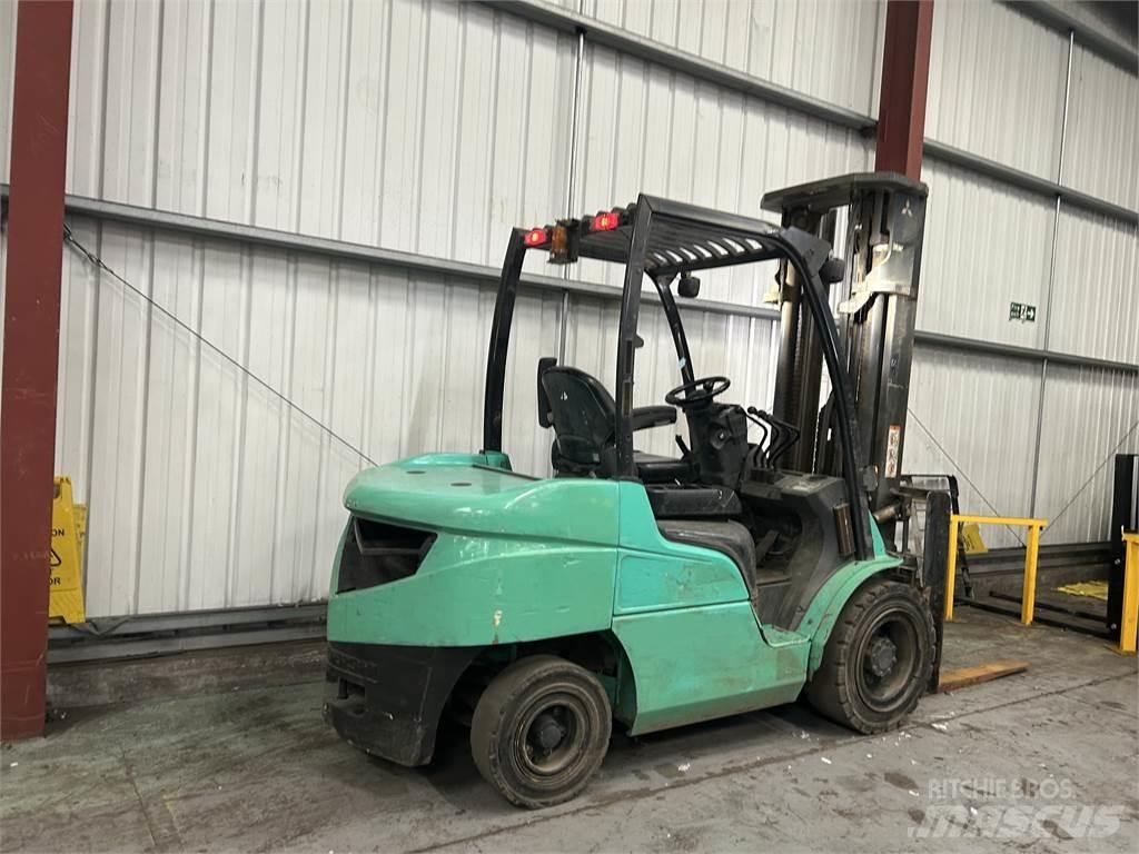 Mitsubishi FD35NT Dieselstapler