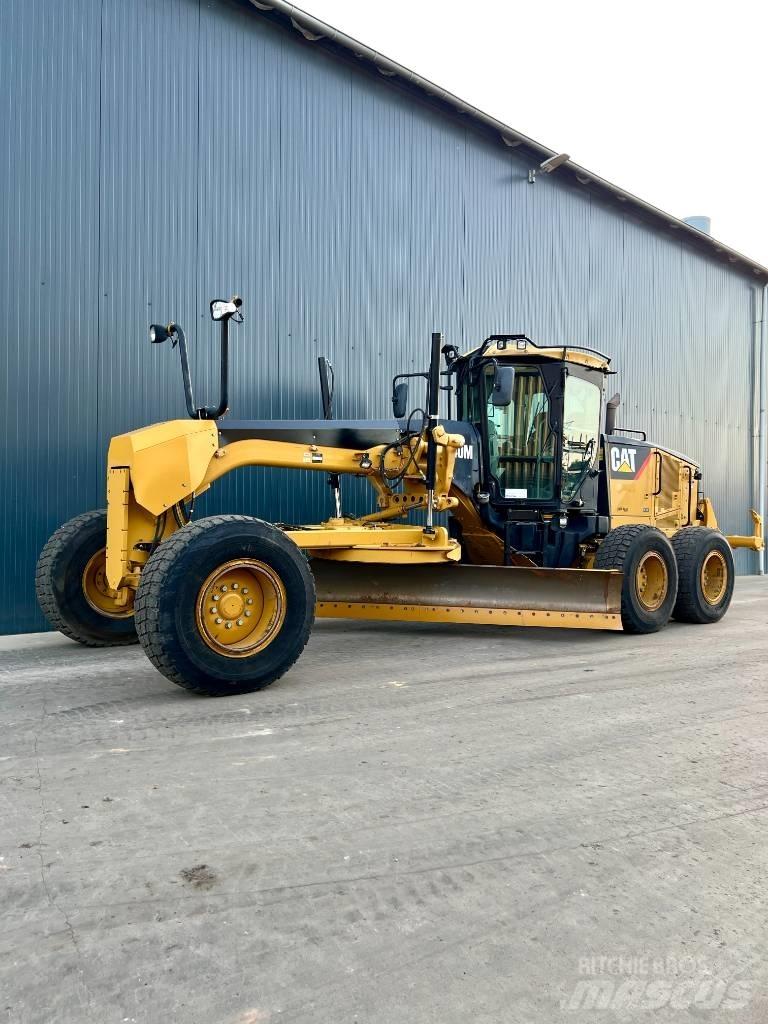 CAT 140M Grader