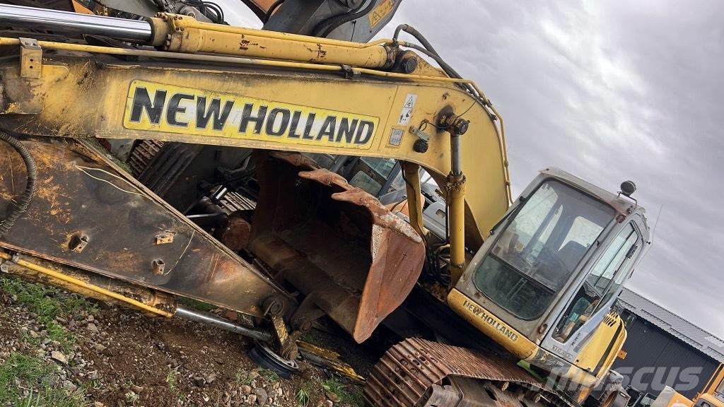New Holland E 215 B Motoren