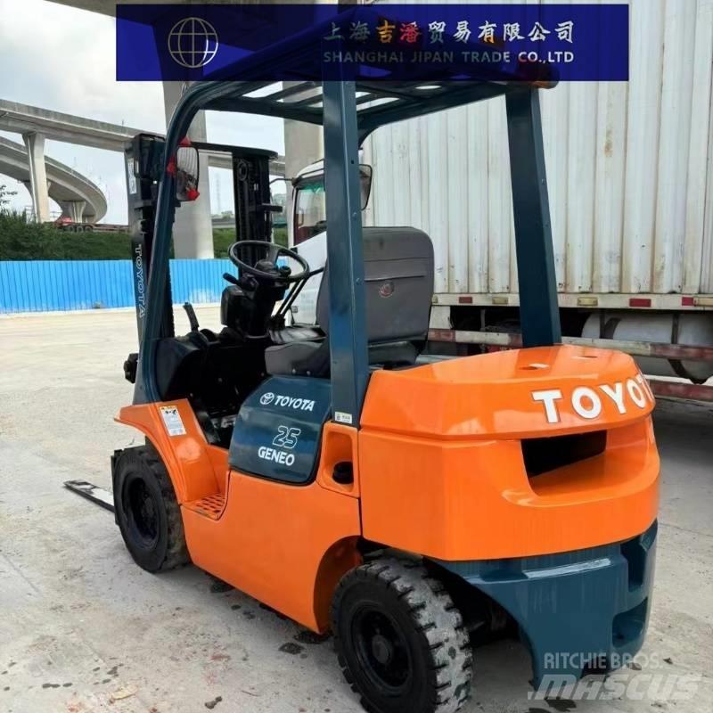 Toyota FD 25 Dieselstapler