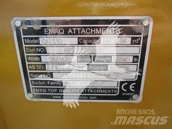  6086 CAT330 Schaufeln