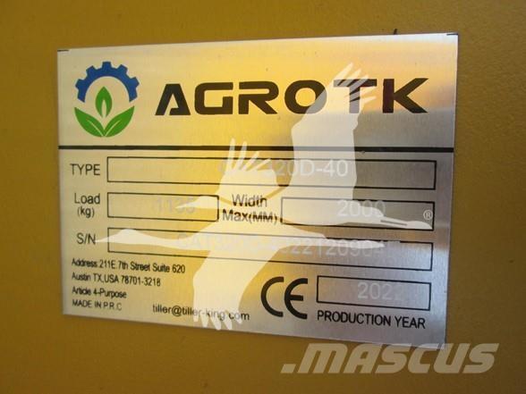 AGT CAT320D-40 Sonstige Baumaschinen