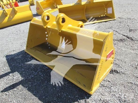 Emaq CAT 325D Schaufeln