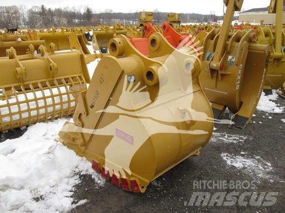 Emaq CAT 330 Schaufeln