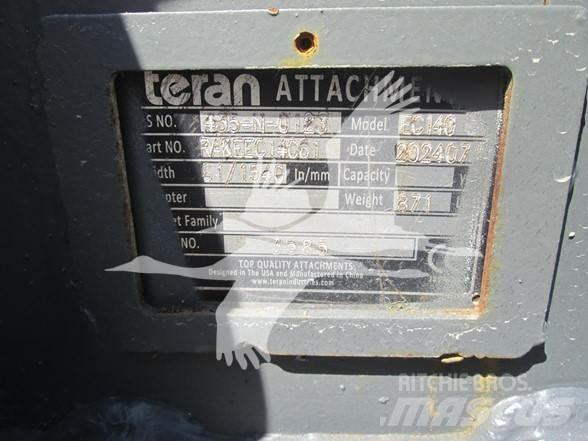 Teran EC140 Aufreisser