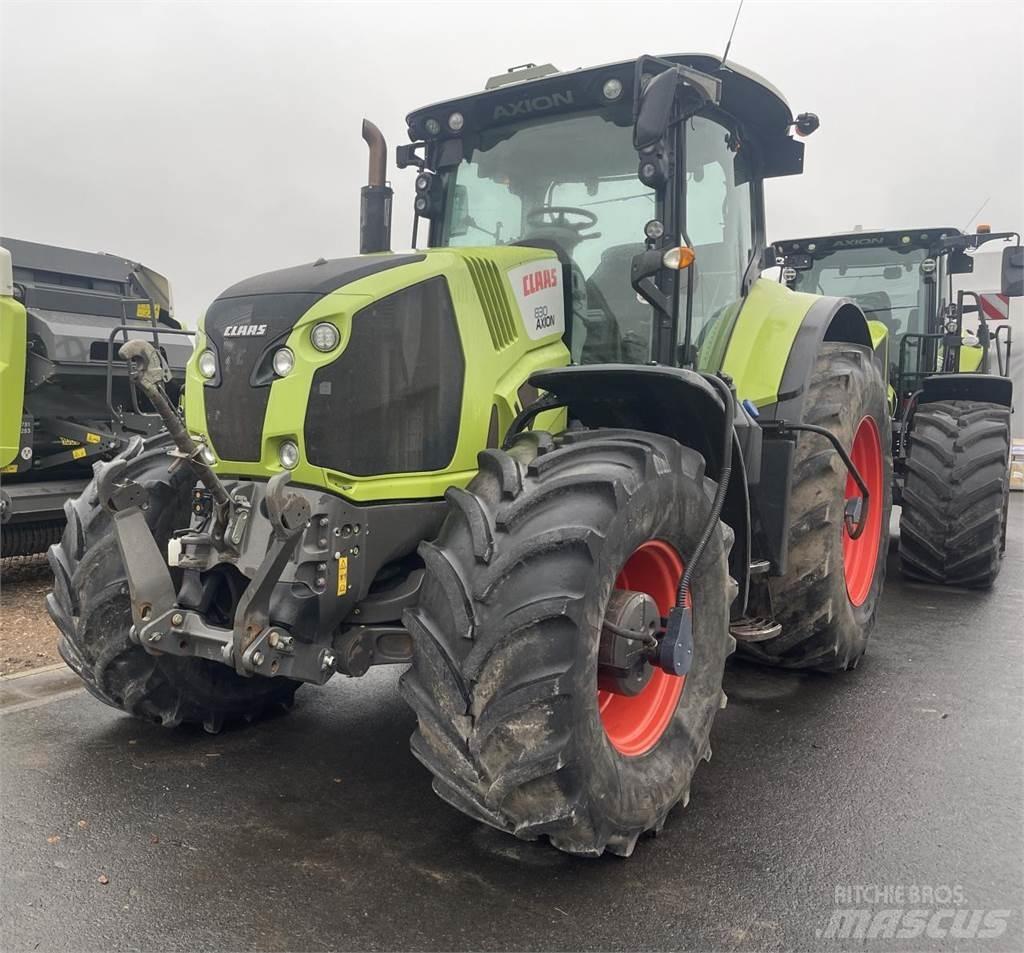 CLAAS AXION 830 Traktoren