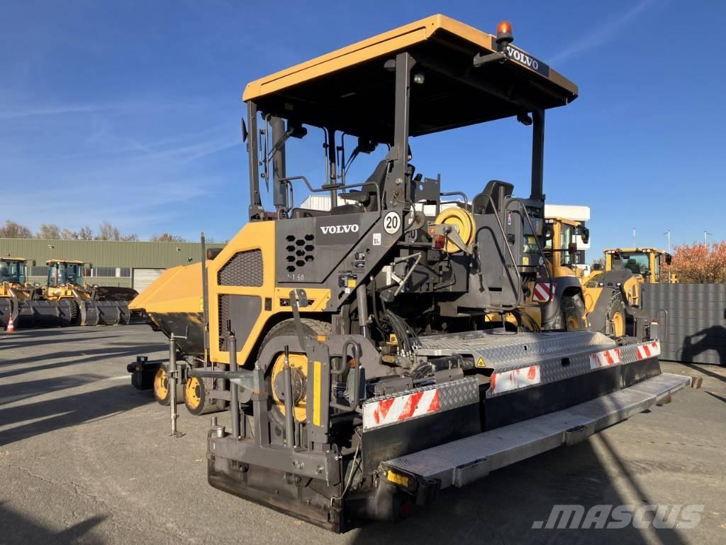 Volvo P 6870 C Strassenfertiger