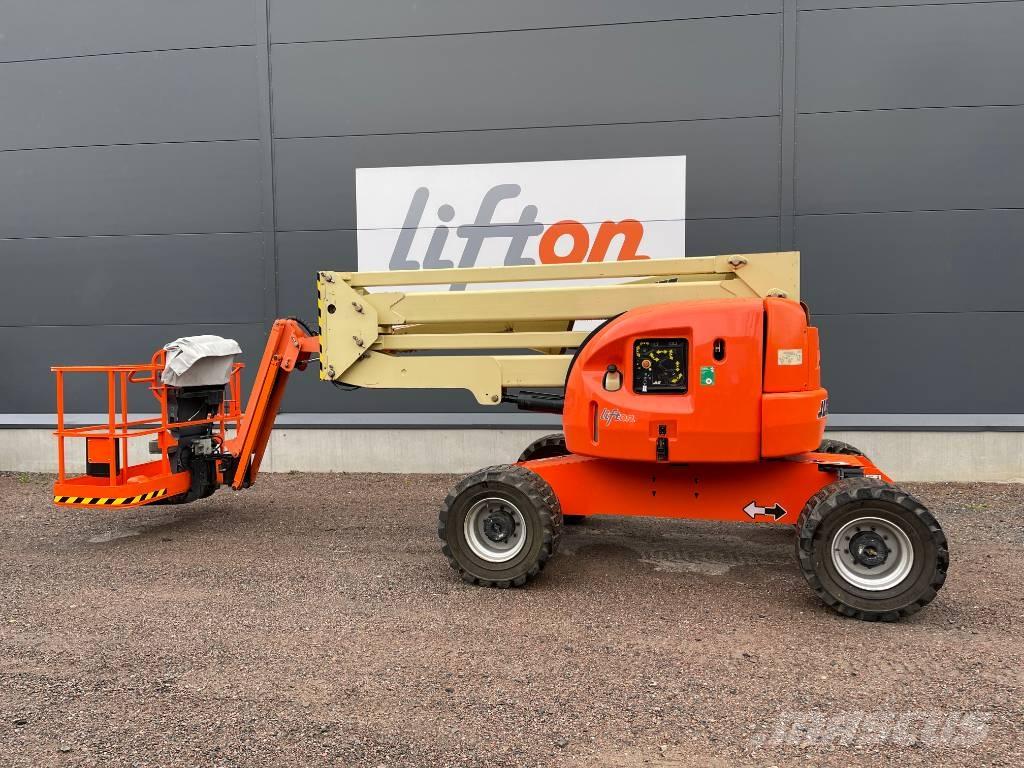 JLG 450 AJ Bomlift Anhänger-Arbeitsbühnen