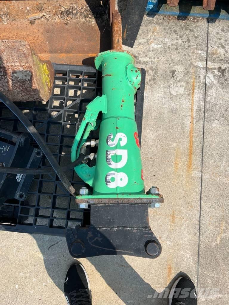 Montabert SD 8 Pulverisierer