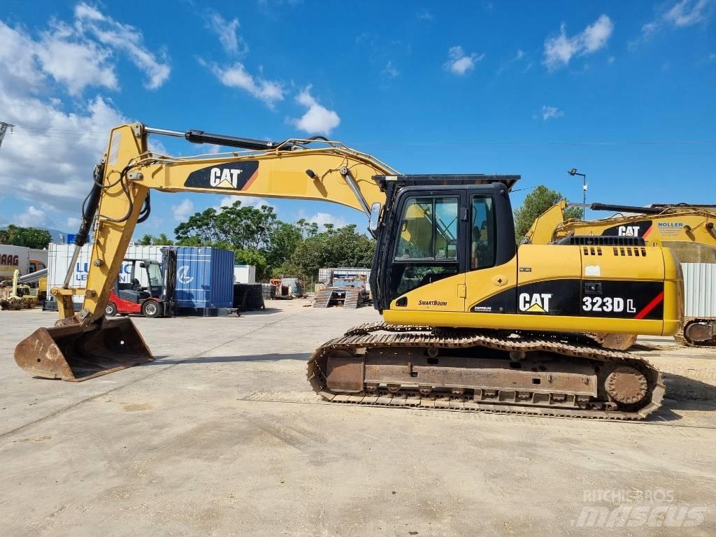 CAT 323 D L Raupenbagger