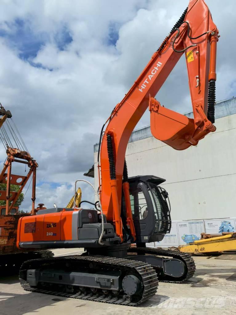 Hitachi ZX240-3G Minibagger < 7t