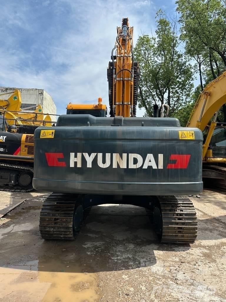 Hyundai 220LC-9S Raupenbagger