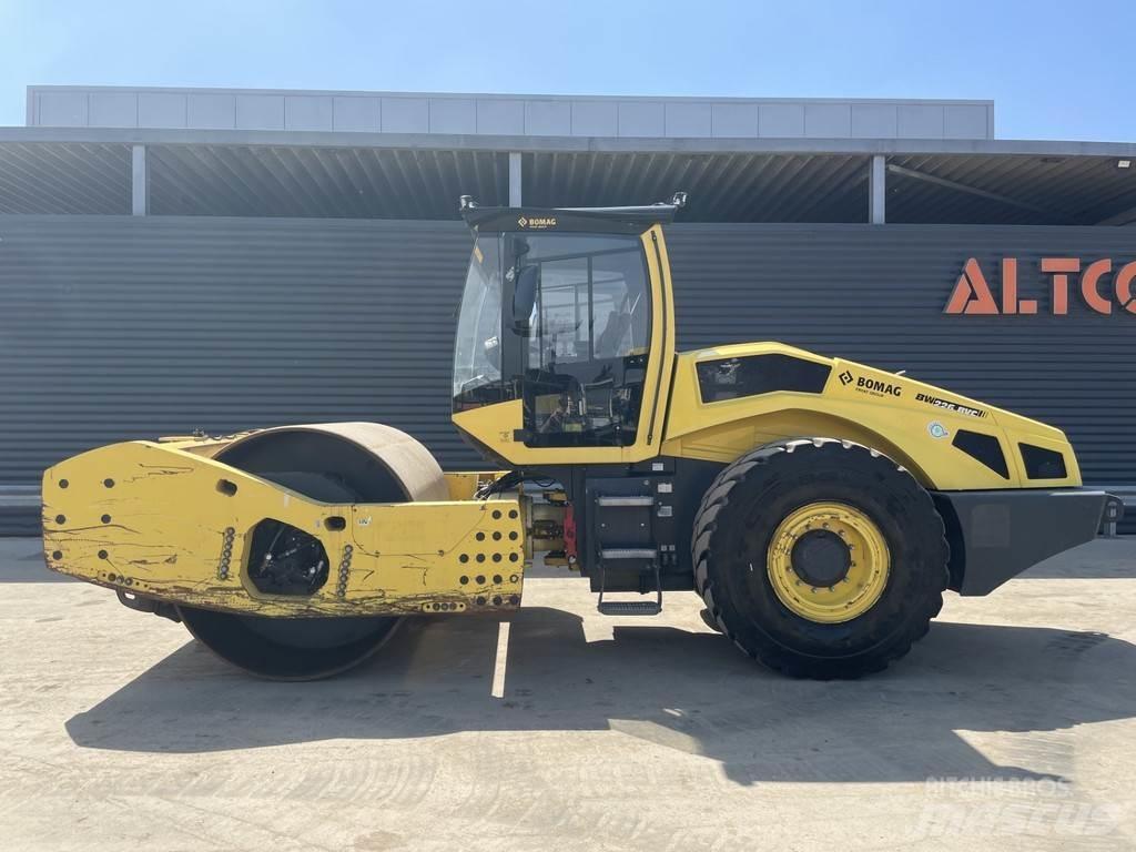 Bomag BW 226 BVC-5 Walzenzüge