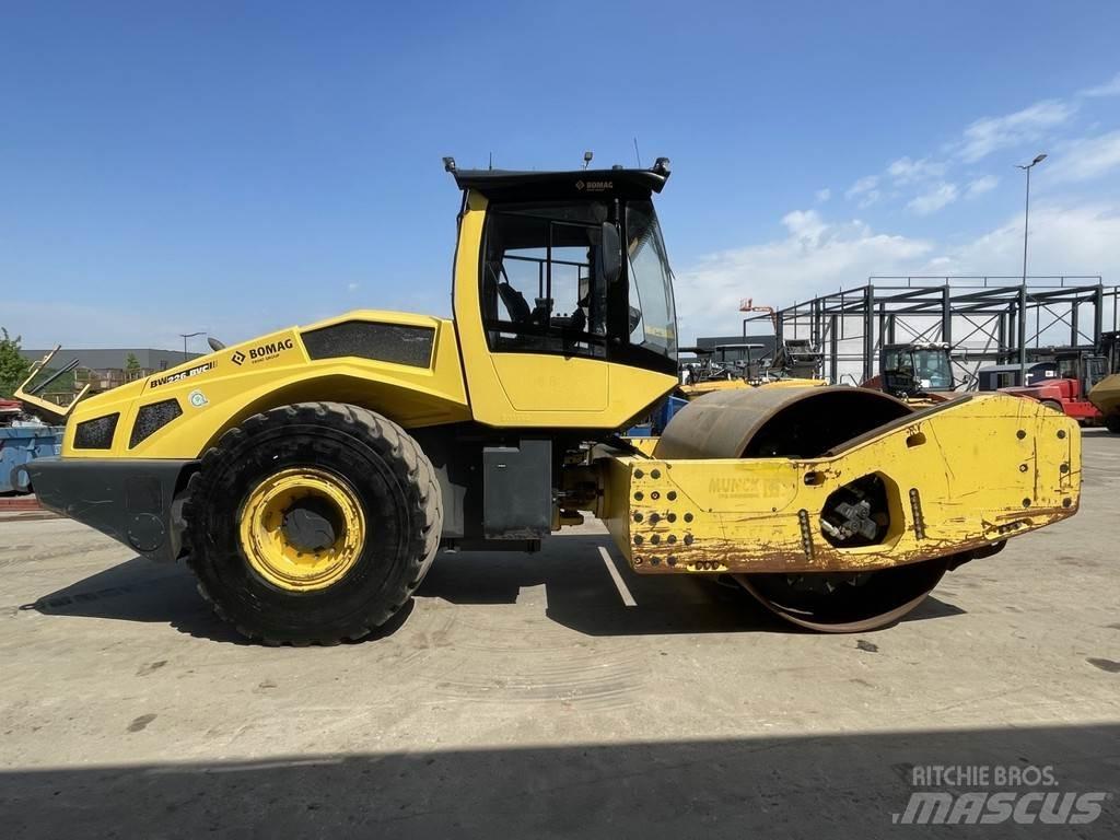 Bomag BW 226 BVC-5 Walzenzüge