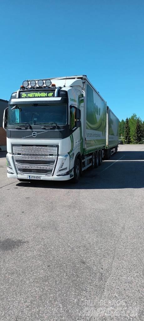Volvo FH 13 Kleinholztransporter