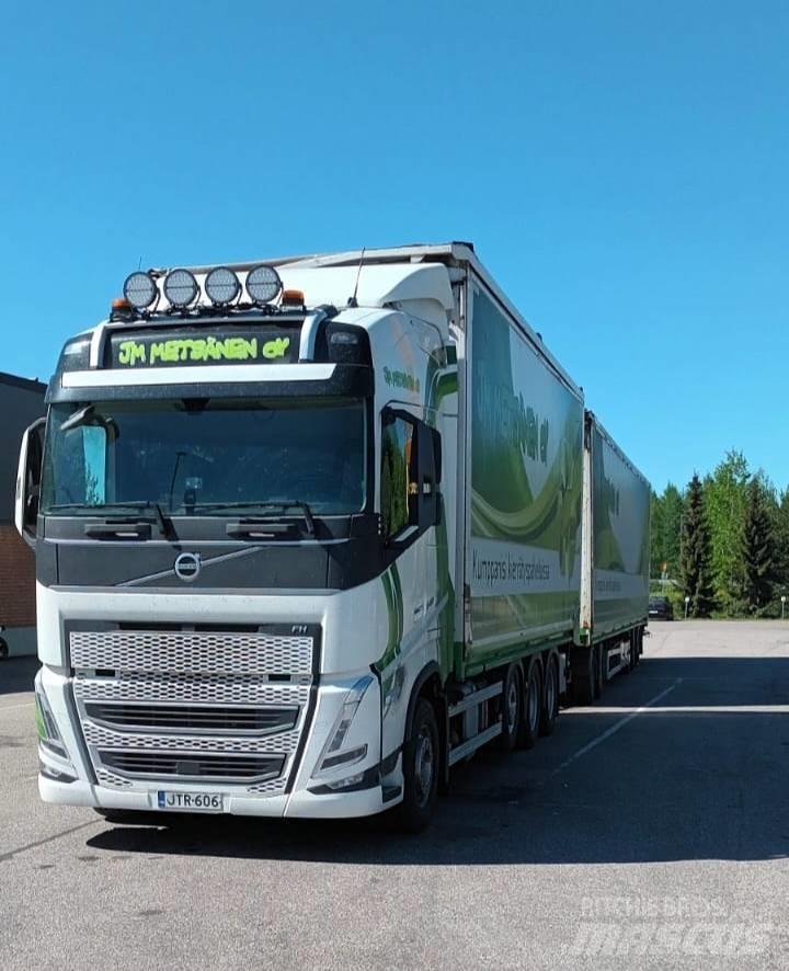 Volvo FH 13 Kleinholztransporter
