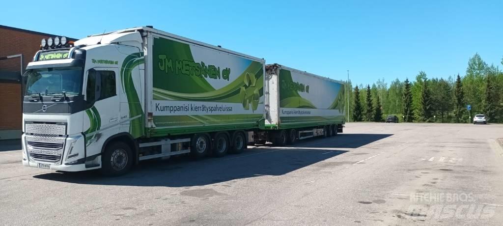 Volvo FH 13 Kleinholztransporter