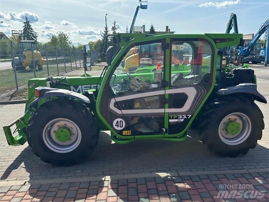 Merlo TF 33.7 Teleskopbühnen