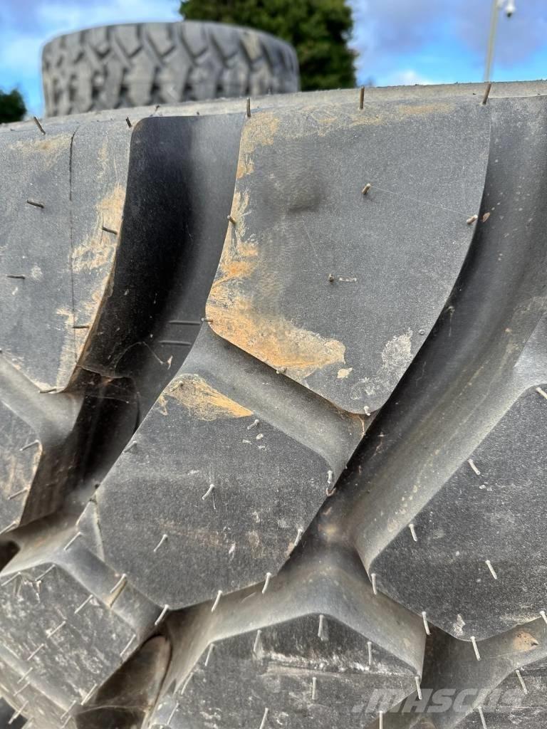  ROCK RADIAL 23.5R25 Reifen